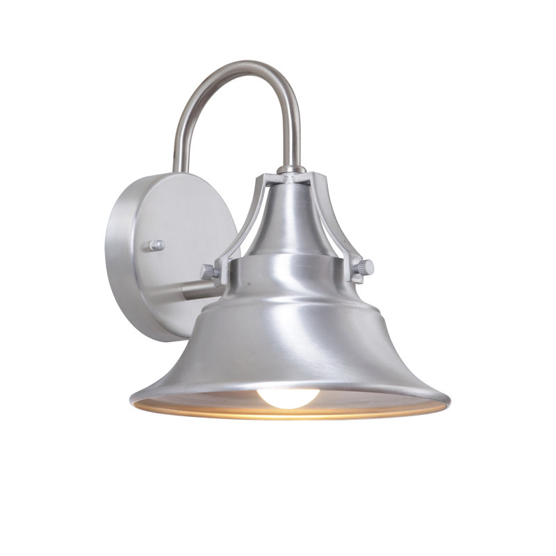 Luminaire de grange d'extérieur à 1 ampoule Union 1, H 12,75 po x l 12 po x P 12,75 po, Aluminium satiné