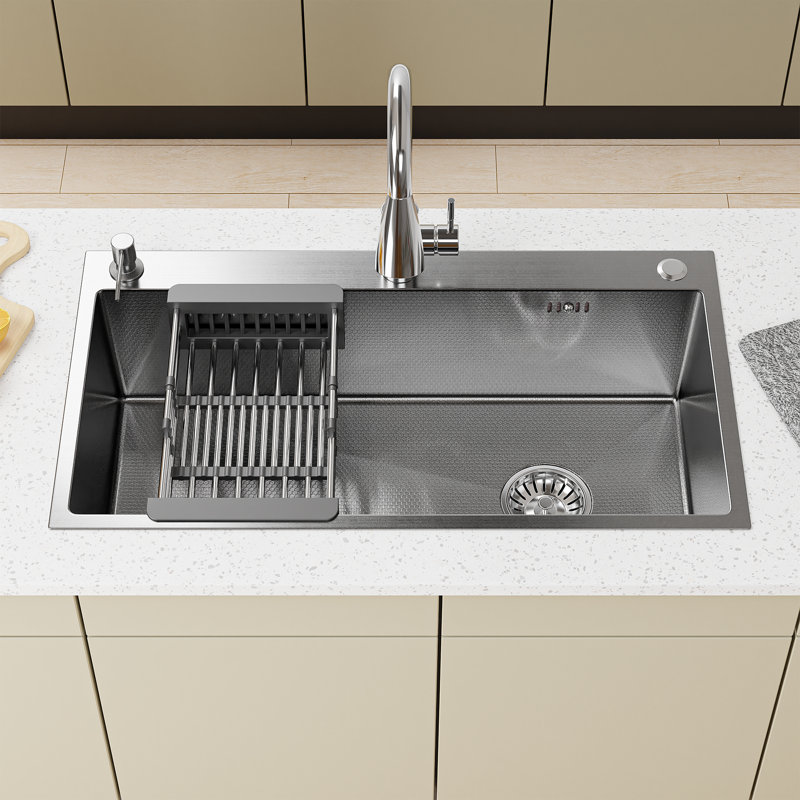 Évier de cuisine 32 po à cuve simple en acier inoxydable avec robinet rétractable