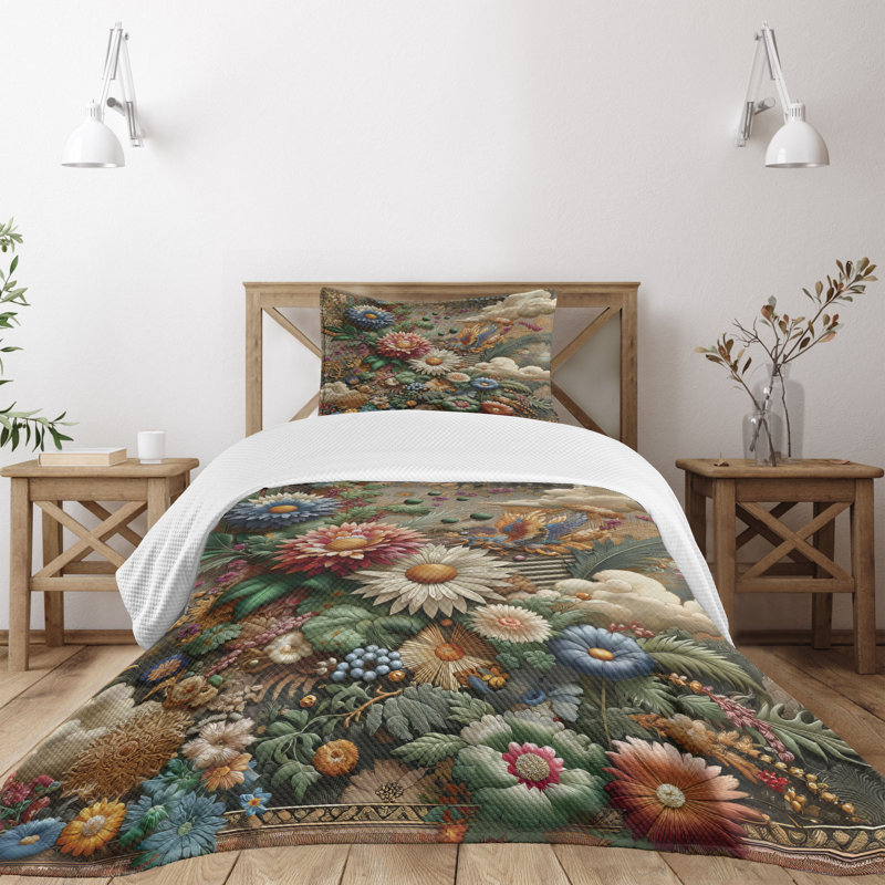 Coverlet, Twin Coverlet / Bedspread + 1 Standard Sham