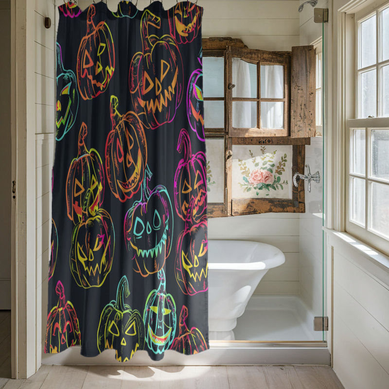 Aleiny, 74"H x 71"W