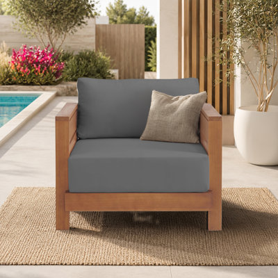 Outdoor Lounge Chair