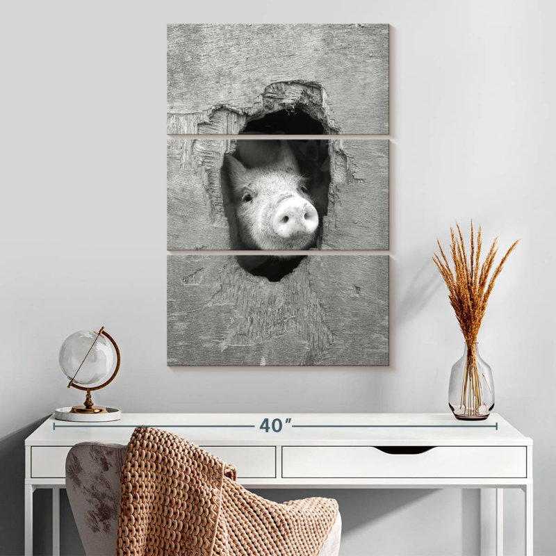 Brampt Peeking Pig, 32" H x 20" W