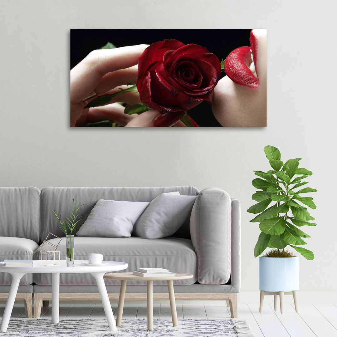 Frau mit Rose - Kunstdrucke auf Leinwand