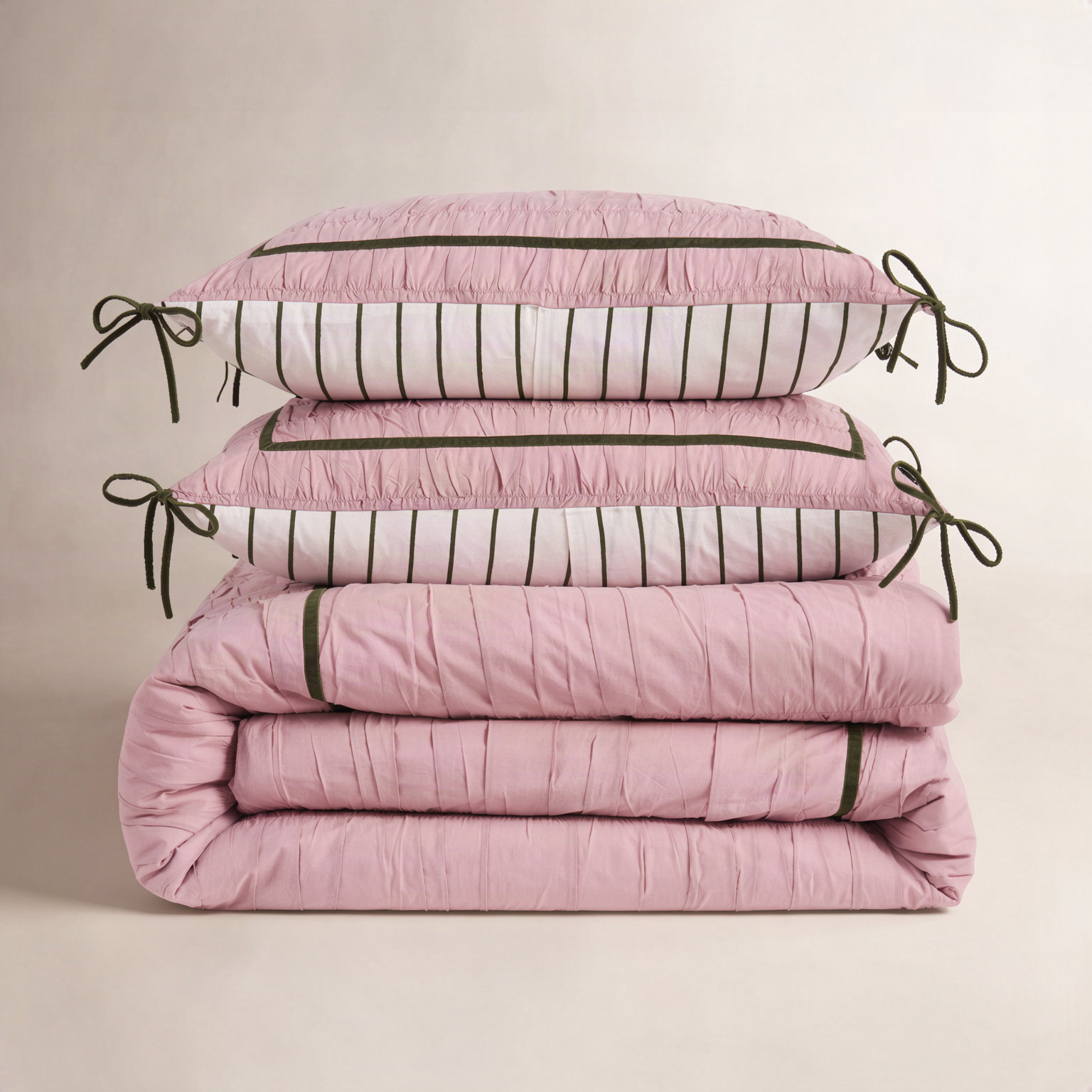 Ruched Hotel Cotton Comforter Set, King Comforter