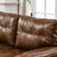 Fauteuil brun de 150 cm (59 pouces) recouvert de cuir PU respirant, style moderne avec rangement, grand accoudoir, assise à ressorts ensachés et pieds en bois massif.