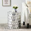 Table d'appoint Modern Glam - motif Ikat, finition métallique, aluminium fabriqué à la main, l 16 po x P 16 po x H 19 po