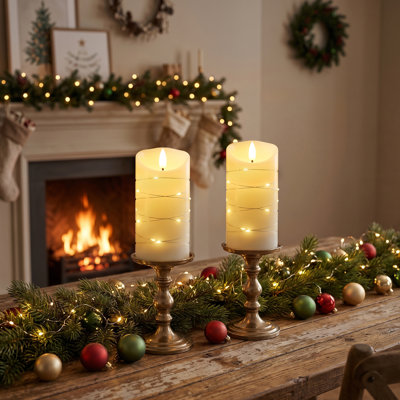 Ensemble de 2 bougies sans flamme avec guirlande lumineuse, bougies DEL féériques intégrées, bougies électriques scintillantes avec télécommande et minuterie, cire véritable, Noël, Saint-Valentin, Fête des Mères, décoration intérieure, décoration de mariage, diamètre 7,6 cm x hauteur 15,2 cm