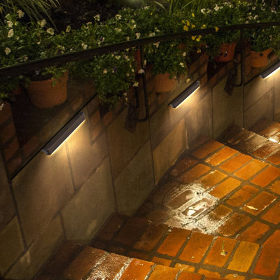 Matte Black Low Voltage Integrated LED Aluminum Pathway Light Pack