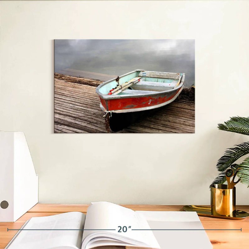 Bateau à quai Mehar