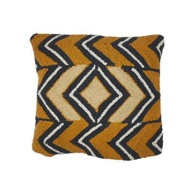 Cotton Punch Hook Pillow With Chevron Design