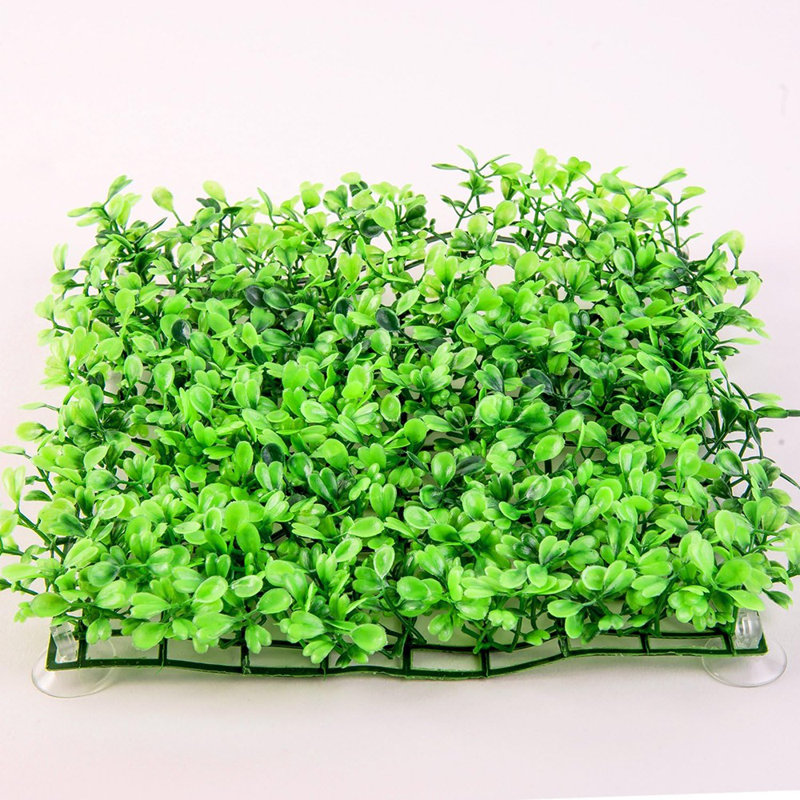 Pelouse artificielle en plastique 9 po Decorations