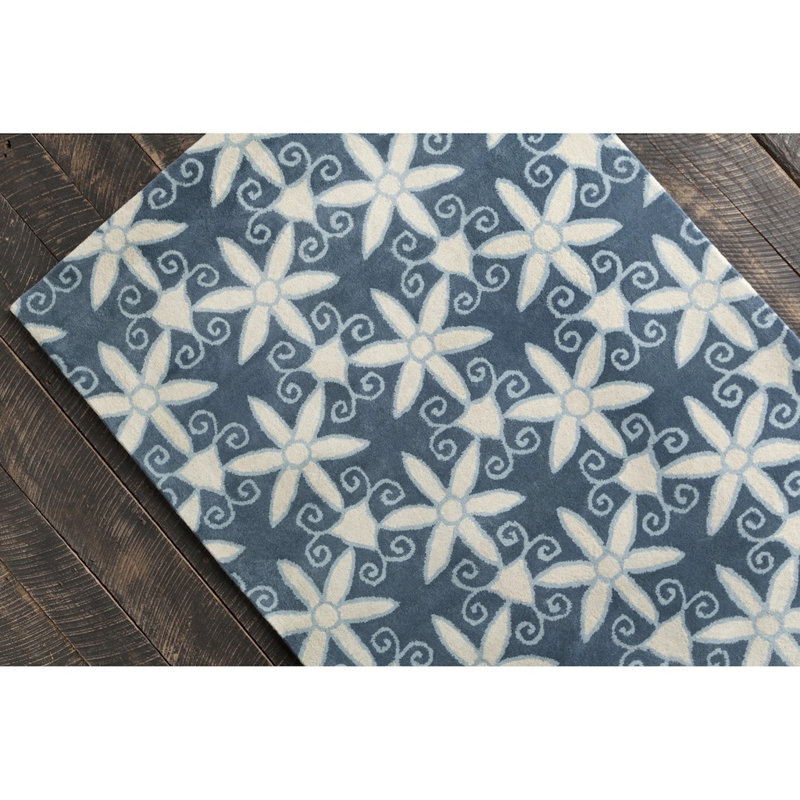 Tapis en laine à motif floral étoile transitionnel bleu et crème touffeté à la main Ailey