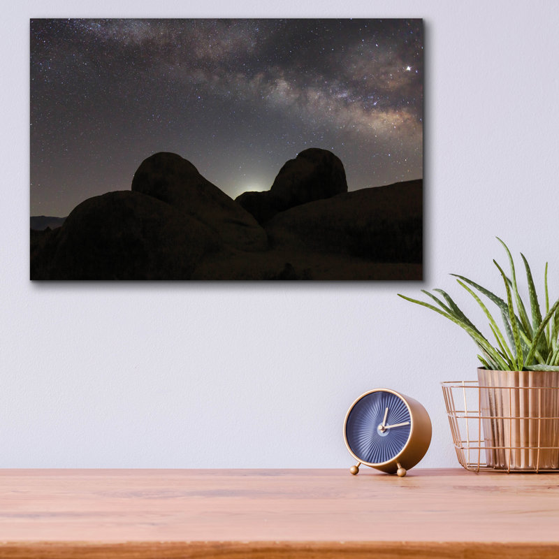 «Before Moonrise» par Shawn / Corinne Severn, H 12 po x l 16 po x P 0,13 po