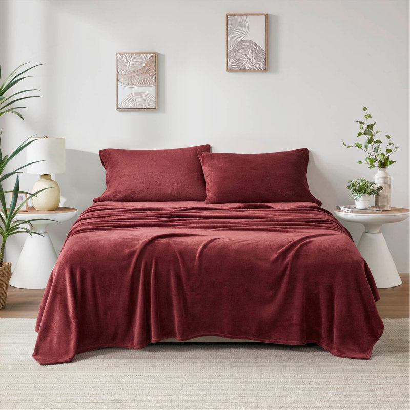 4 PCS Micro Plush Sheet Set, Queen Coverlet + 3 Additional Pieces