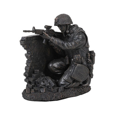 Laputz People Figurines & Sculptures