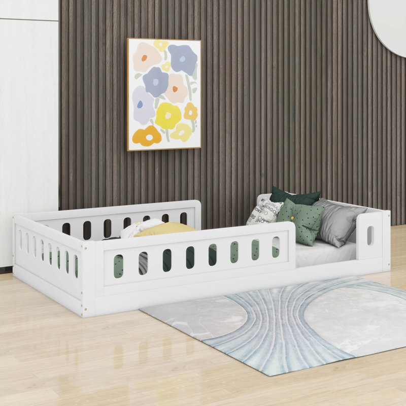 Lit plateforme en bois avec garde-corps, Blanc