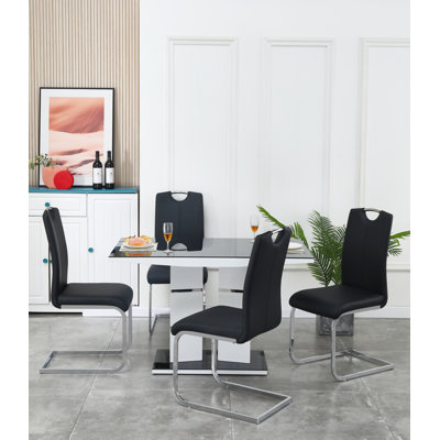 Mousoulita 4 - Person Dining Set