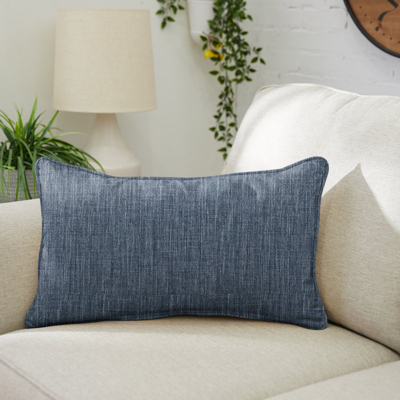 Coussin décoratif intérieur / extérieur en polyester , H 12 po x l 18 po, Bleu contemporain, Rectangular