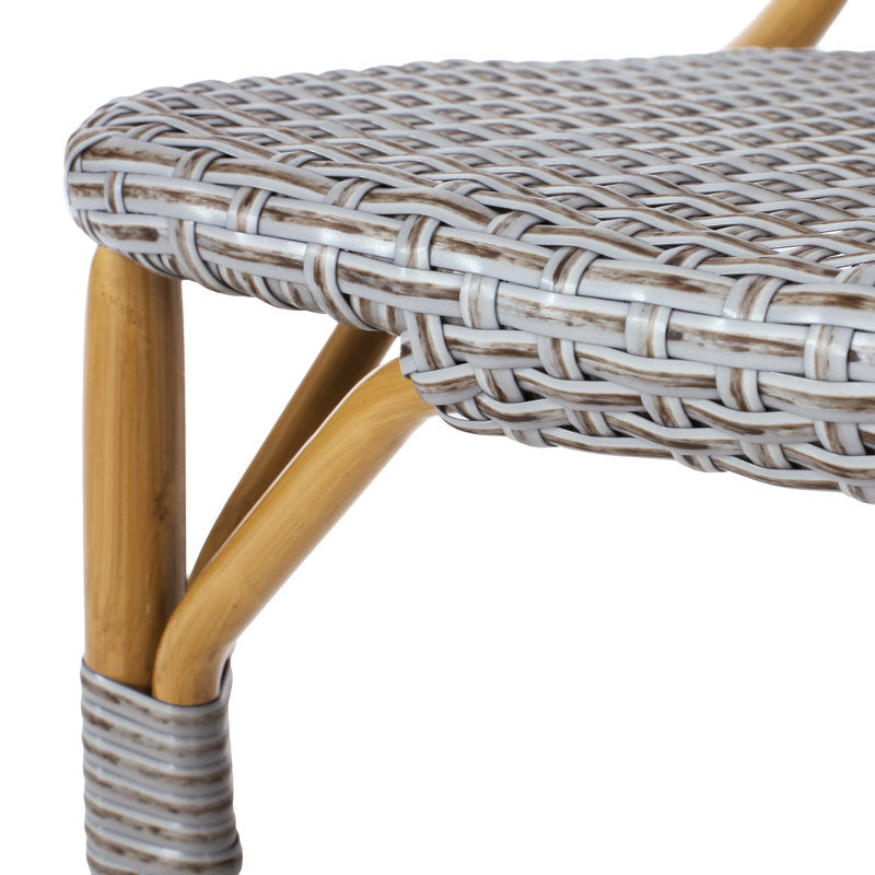 2 chaises d'extérieur, grises, bistro français, structure en aluminium et chaises de jardin rouillées avec 2 pour l'espace