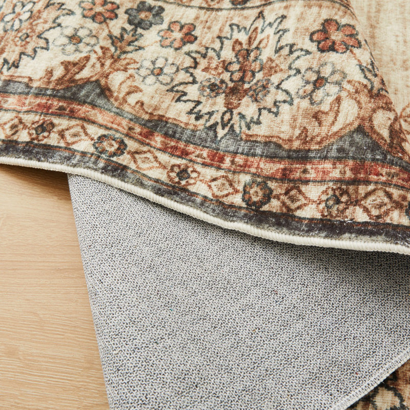 Aminu Oriental Area Rug, Rectangle 220 x 290cm