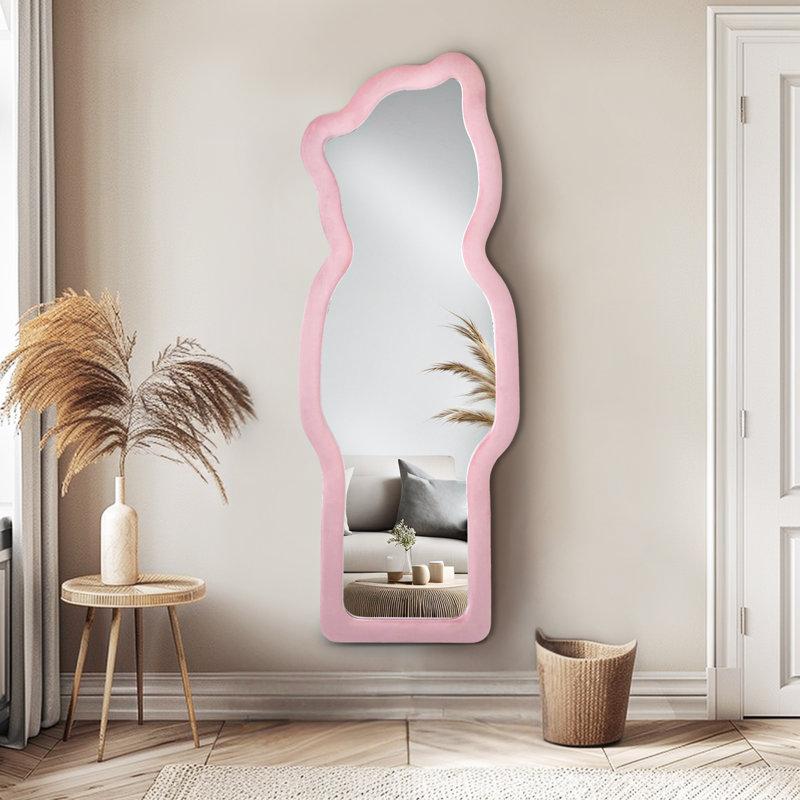 Miroir pleine grandeur en bois d'ours mignon