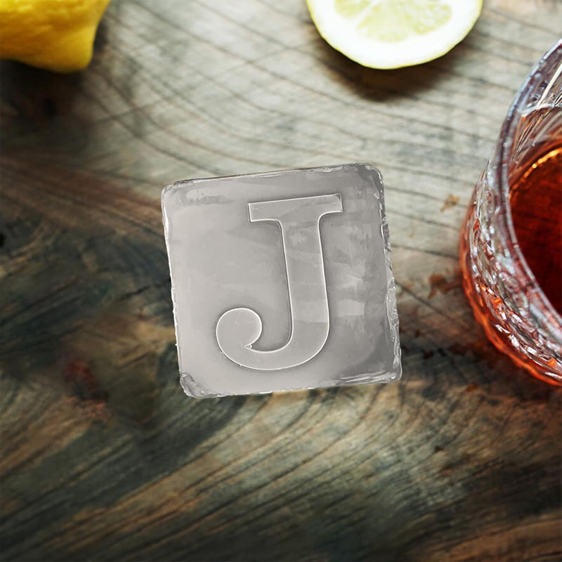 Moule à glaçons personnalisé en forme de lettre J avec monogramme personnalisé - grand plateau de glace initial en silicone de 2 pouces, cadeau personnalisé parfait pour papa et hommes (idéal pour les cocktails, le whisky et les boissons),
