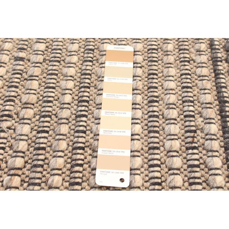 Tapis décoratif en laine brun clair tressé à la main à rayures