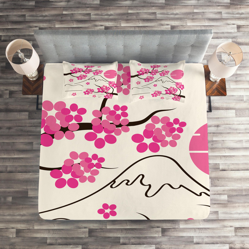 Eclectic Polyester Coverlet, King Bedspread + 2 Shams
