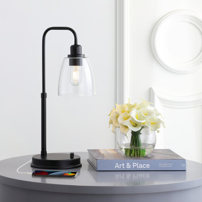 KASHTON IRON TABLE LAMP W/ USB PORT