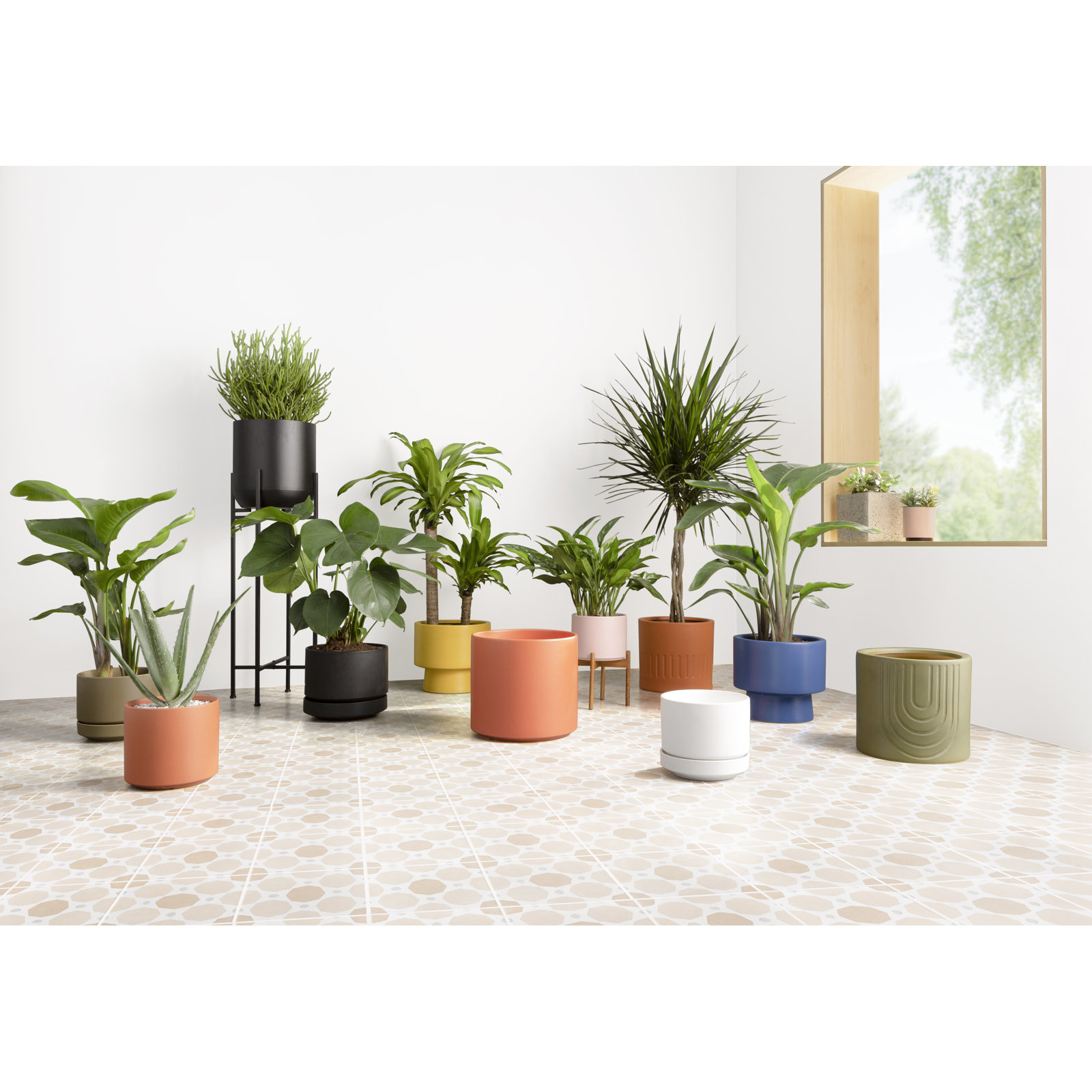 Riverside Handmade Ceramic Pot Planter, Blush/Teak, 20" H x 15.5" W x 15.5" D