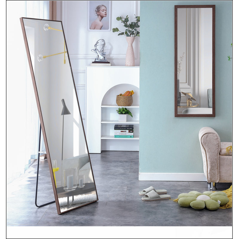 Miroir pleine longueur brun en bois massif