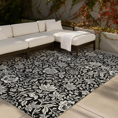 Machine Washable Indoor/Outdoor Chantille ACN2572 Floral Rug