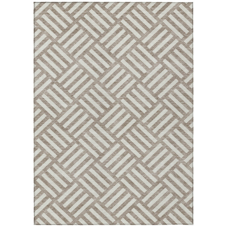 Kinslee Geometric Indoor / Outdoor Rug