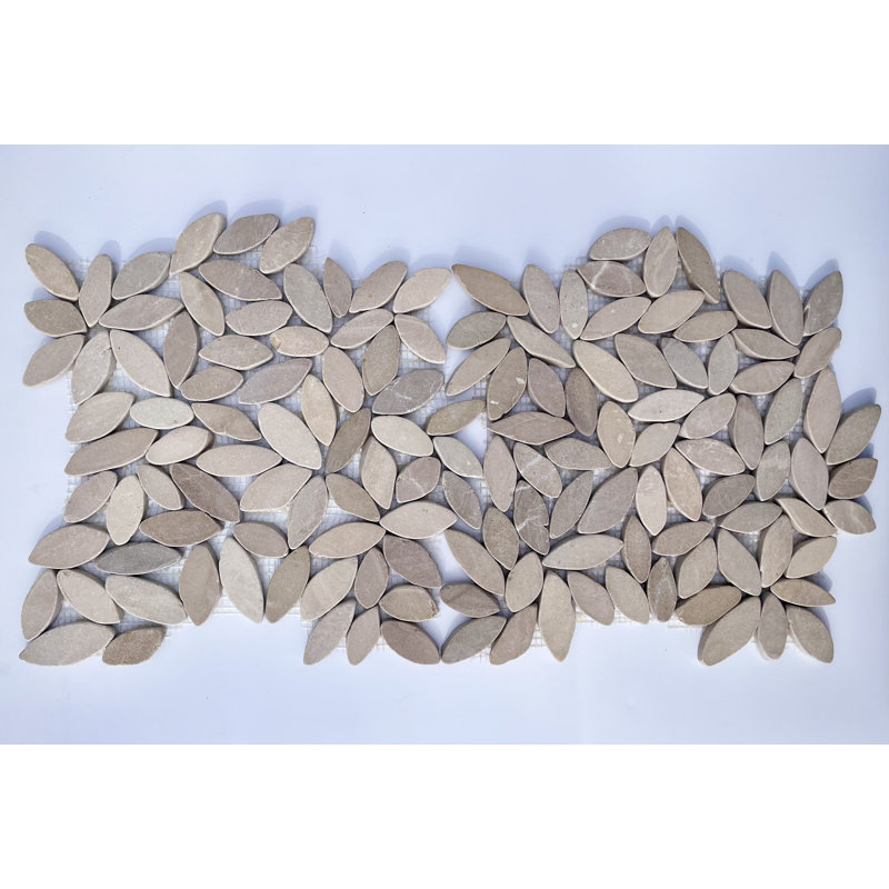 Mosaïque de plancher et de mur en galets de 12 po x 12 po Blossom Magnolia Floret