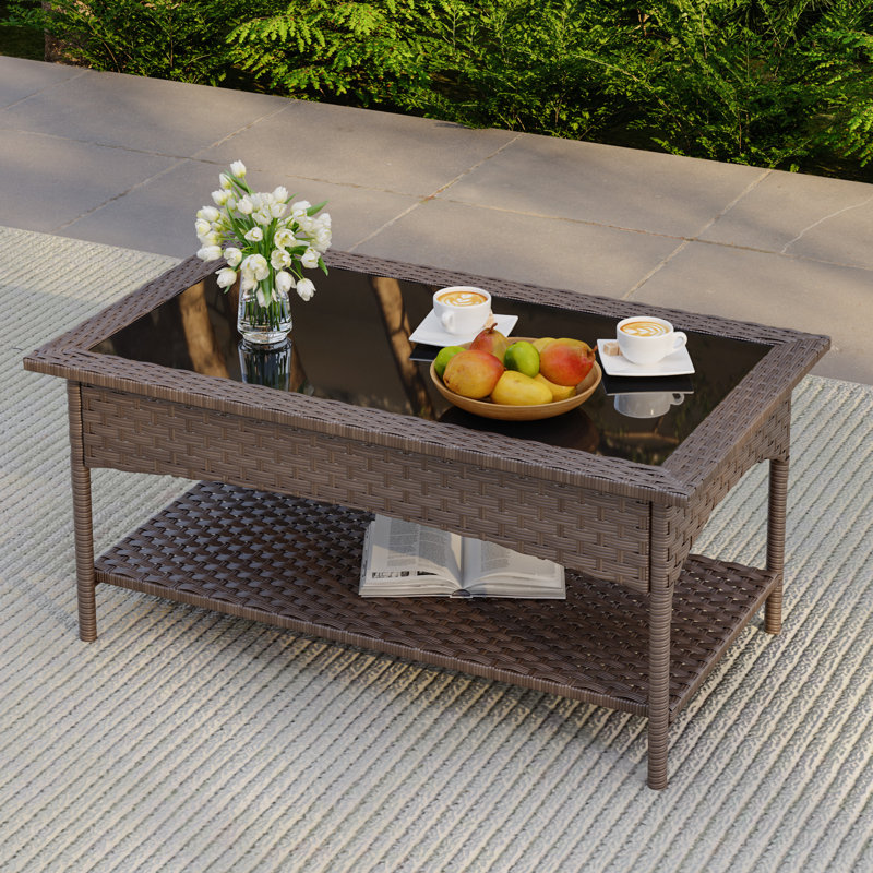 Table basse d'extérieur en verre