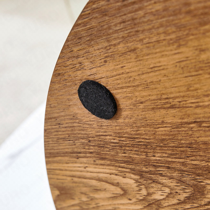Table basse contemporaine à double couche avec base bicolore et motif de grain de bois, verre trempé ovale, - égratignure, facile à assembler, artistique unique avec fusion en marbre blanc, pieds stables,