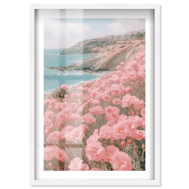Rostre Coast Shadowbox par Notoriart, H 55 po x l 37 po, Blanc