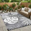 Tapis gris en plastique gris résistant à l'eau-215784330
