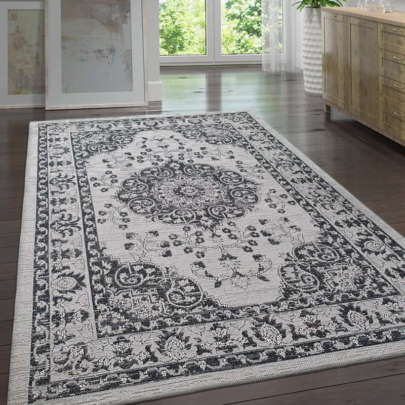 Mcginn Oriental Cotton Area Rug, Rectangle 110 x 180cm