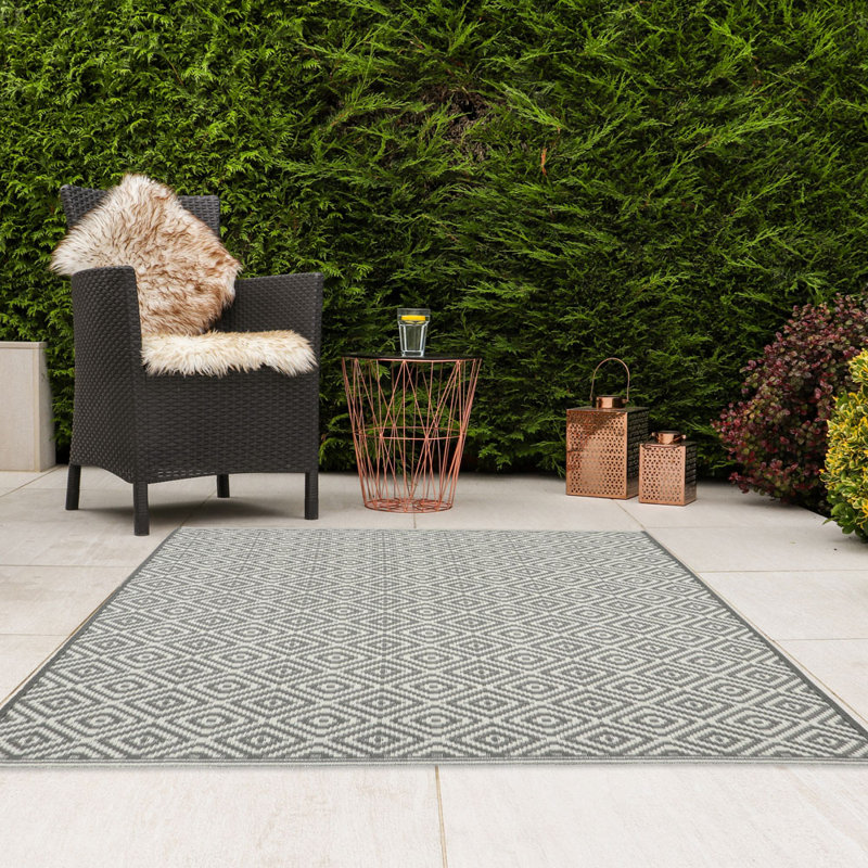 Geometric 120cm X 170cm Indoor / Outdoor Area Rug