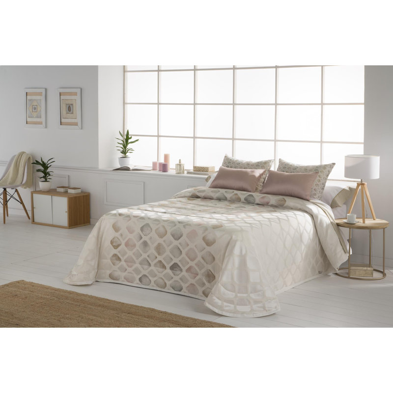 Argil Polyester Geometric Shapes Bedspread, Pink, 260 x 270 cm