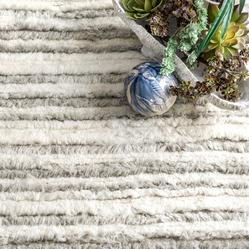 Tapis gris à poils longs Fred, Rectangle de 5 pi x 8 pi