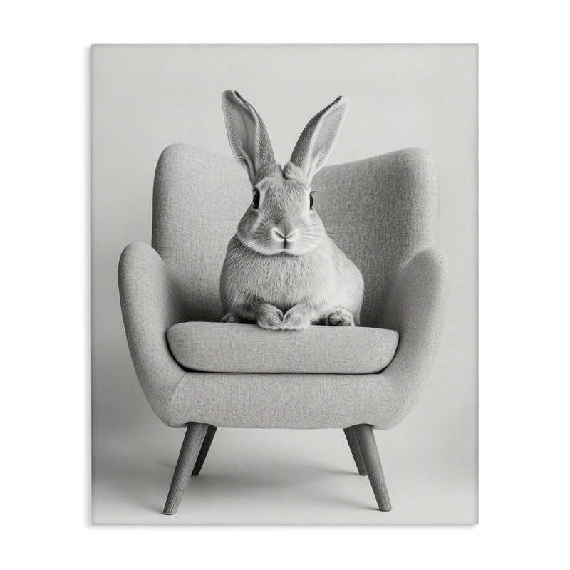 Art moderne sur toile Modern Bunny in Chair, par Petal Prints Design, H 48 po x l 36 po