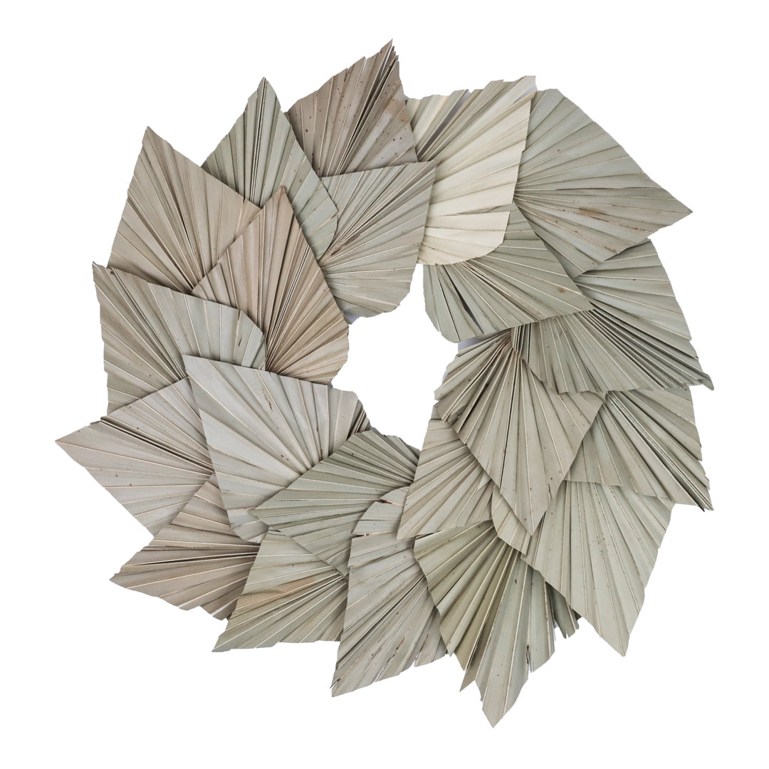 Natural Botanicals 17" Palm Spear Wreath Primrue Flowers/Leaves 