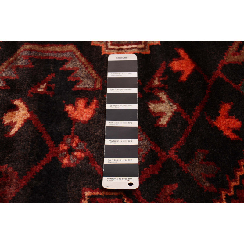 Tapis noir et rouge Konya Anatolian 4 pi 4 po x 7 pi 8 po
