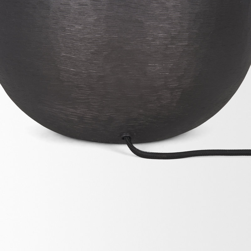Lampe de table en métal Stoke, Noir