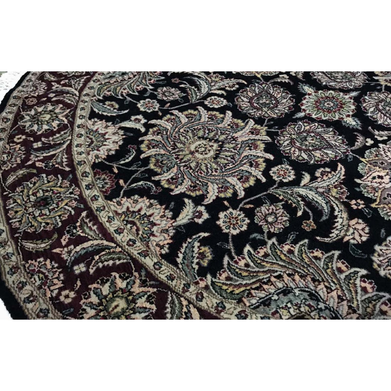 One-of-a-Kind 5' Area Rug
