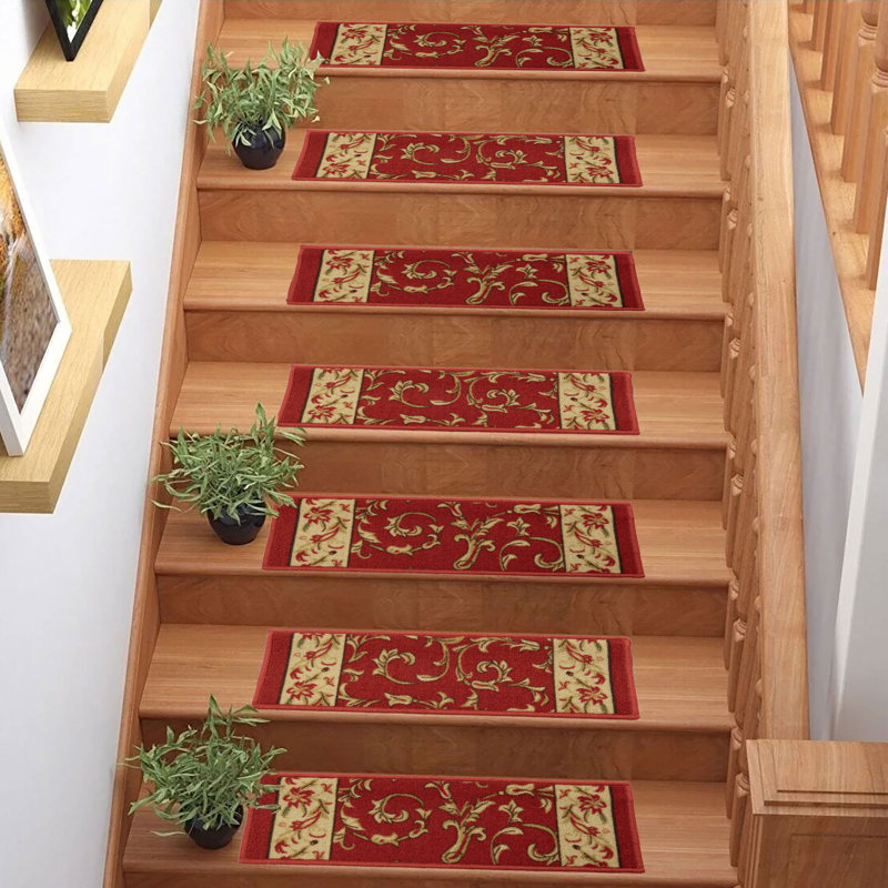 Tapis d'escalier à motif sur velours rouge lavable à la machine sur mesure, Rectangle 32 po x 8,5 po