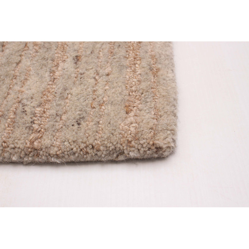 Tapis oriental gris clair / brun clair en laine touffeté à la main de 5 pi x 7 pi 11 po Kayvonna