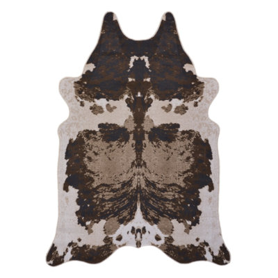 Hide GC_CHD1004 Brown 5 Ft. X 7 Ft. Area Rug